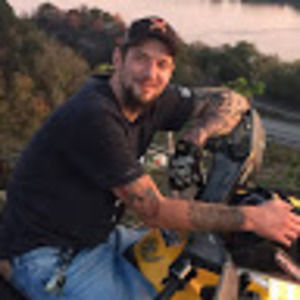 Meet your Posher, Derrick